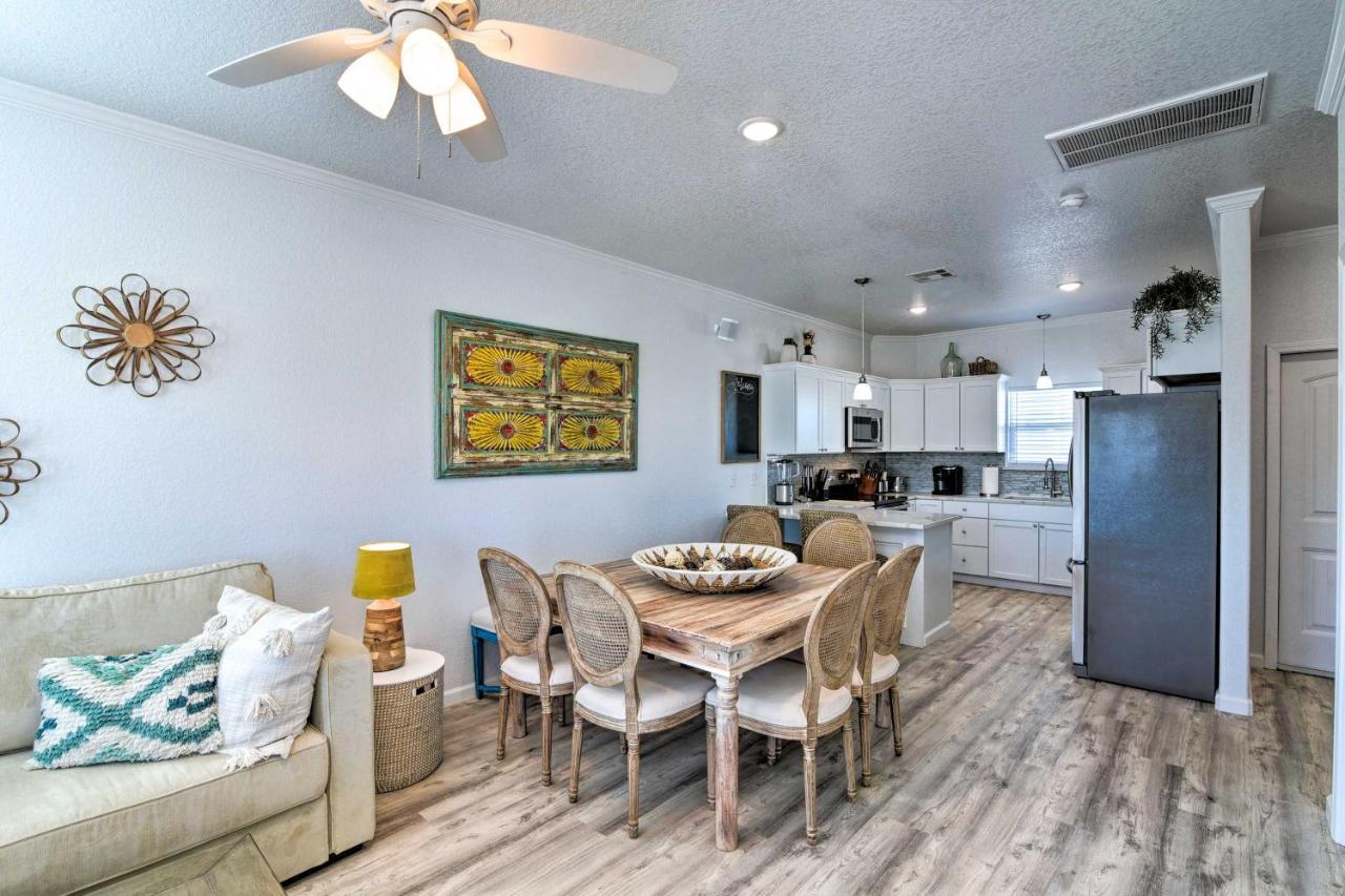 Coastal Surfside Beach House Walk To The Ocean! Bagian luar foto